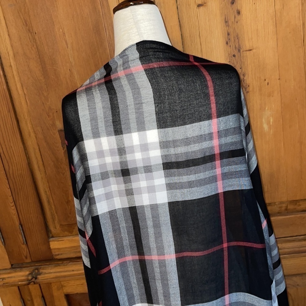 V. FRASS The Original Plaid Viscose Scarf Sz. 32โ x 72โ - Picture 10 of 12